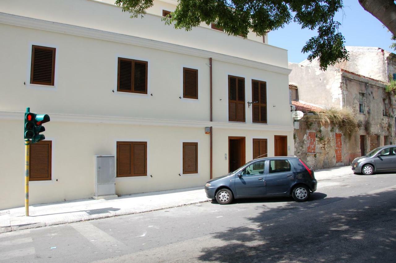 Hotel Beb 2000 à Sassari Extérieur photo